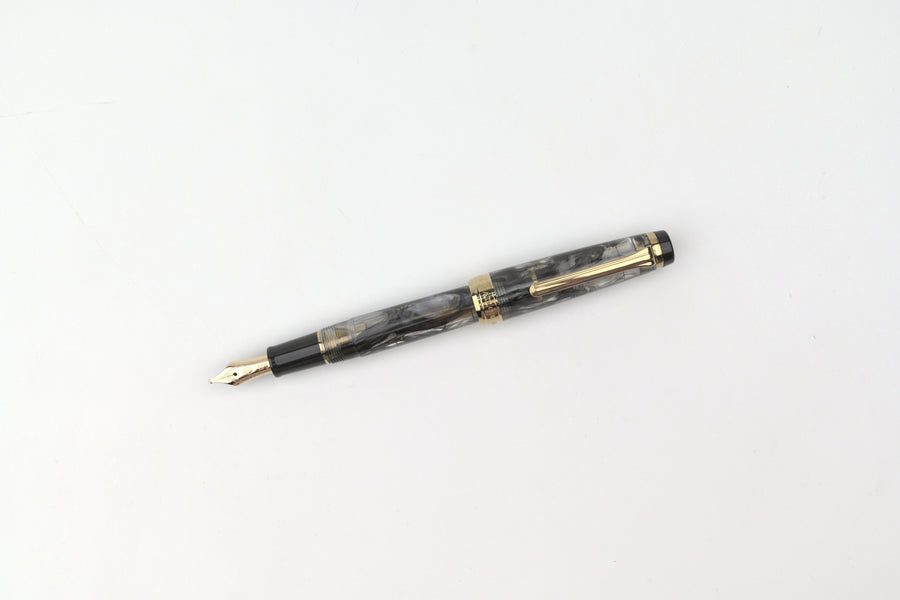 Sailor Veilio Fountain Pen - Pearl Black - 4th Edition - Limited Release