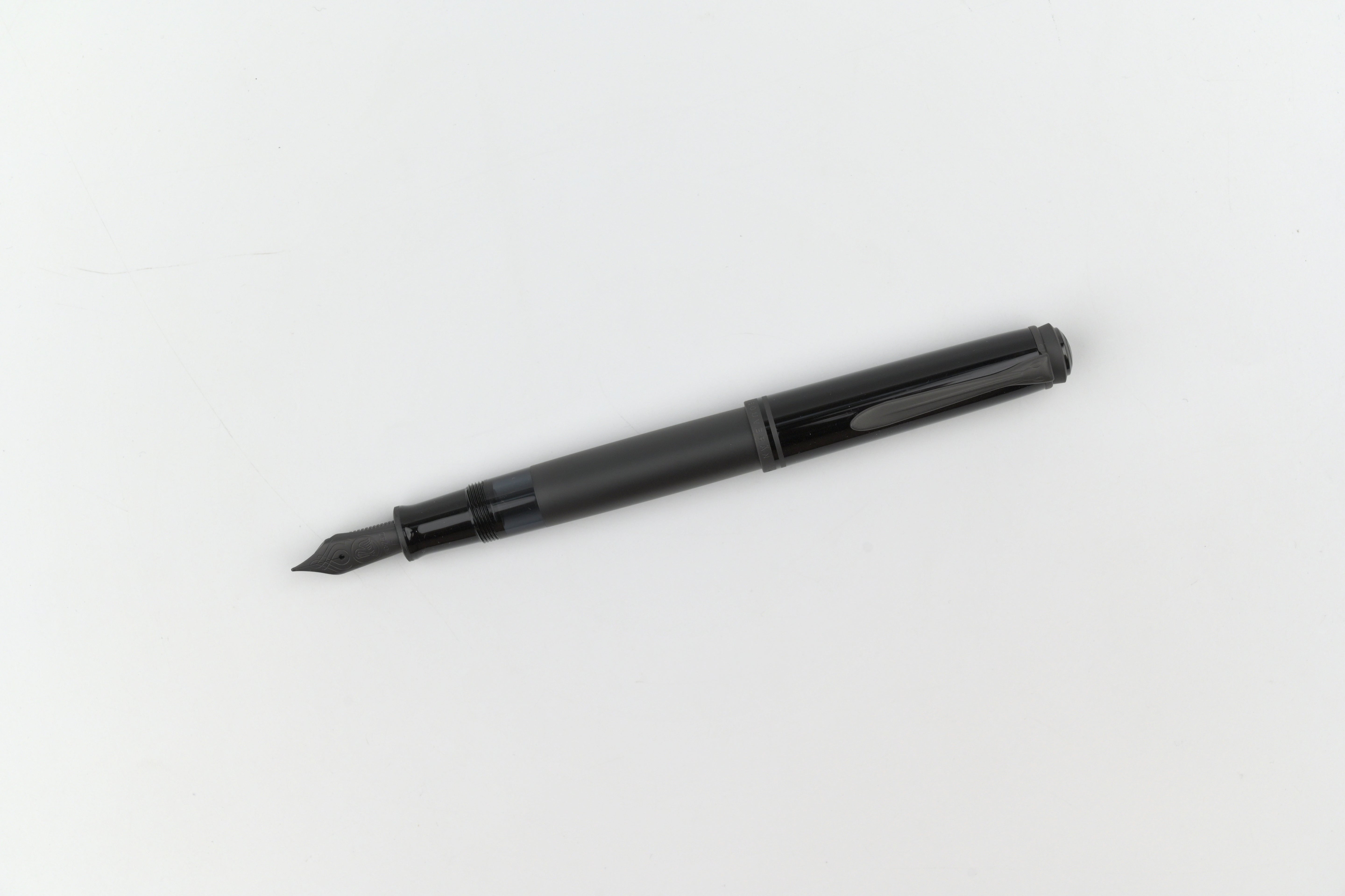 Pelikan M809 Fountain Pen - Souverän - Black Matte - Special Edition