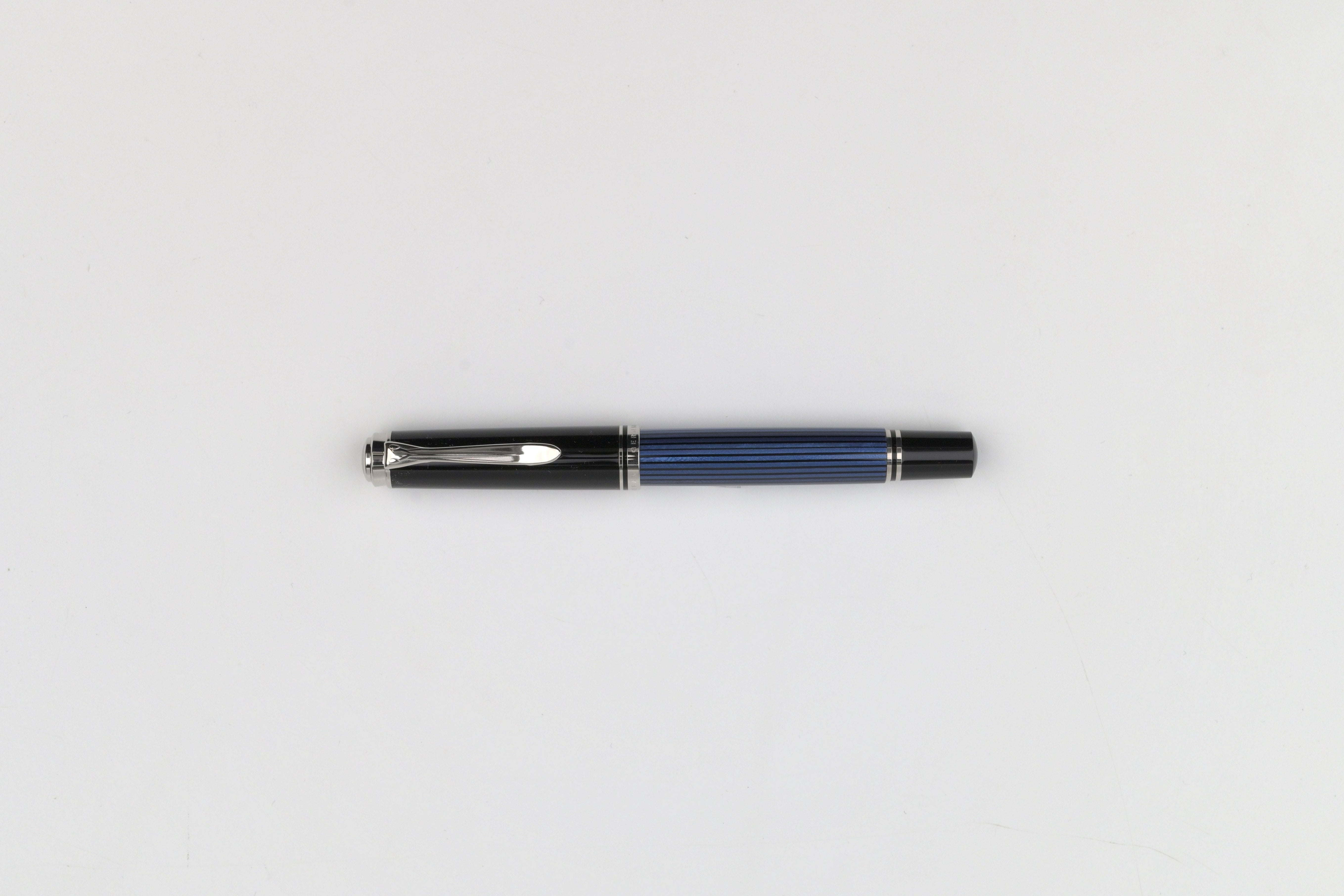 Pelikan M405 Fountain Pen - Souverän - Black-Blue