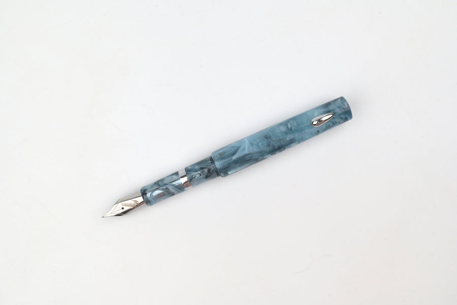 Fine Writing International Pencket Pocket Fountain Pen - Swamp Fog