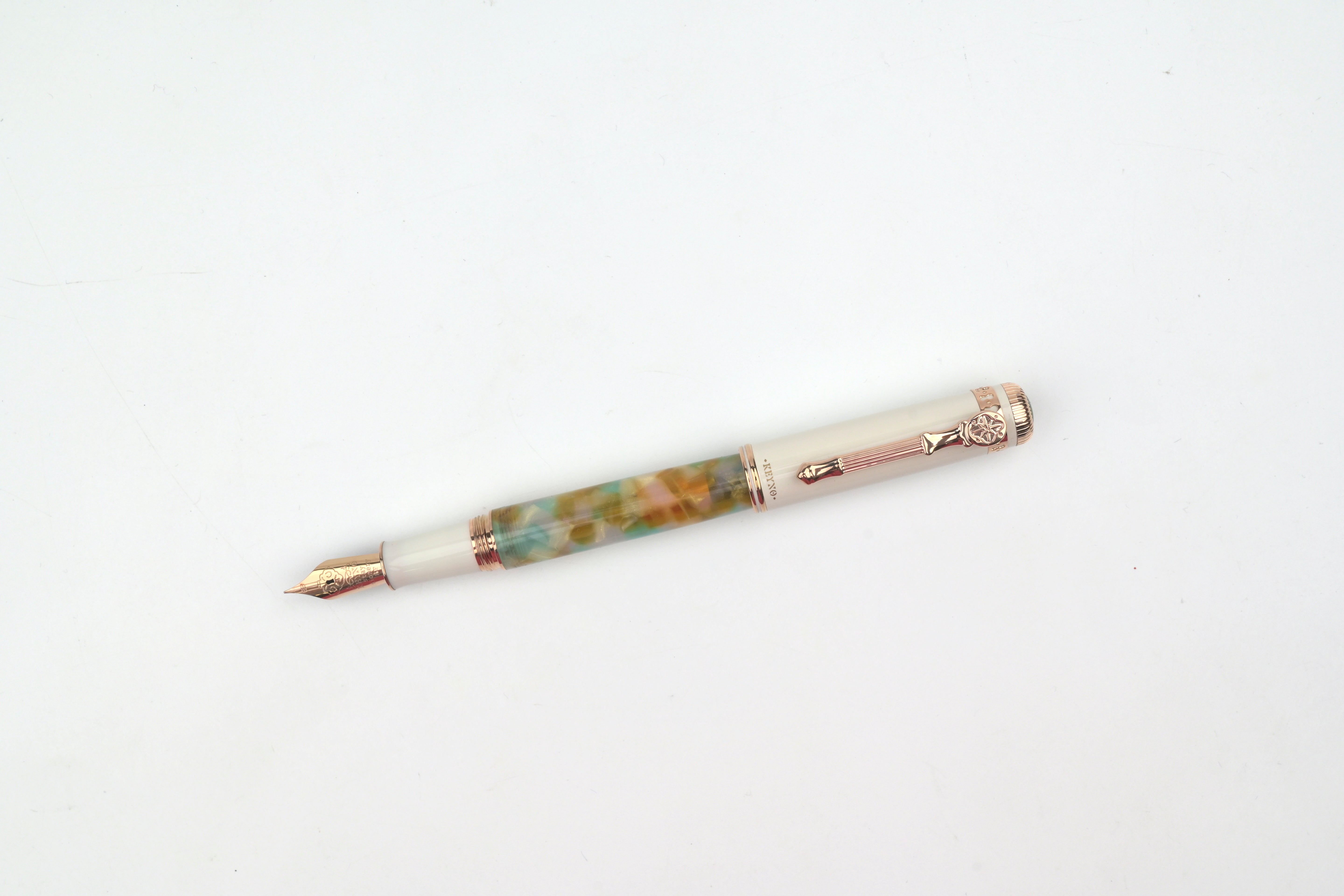 Dominant Industry - Keyno Fountain Pen - No. 001 Serenity