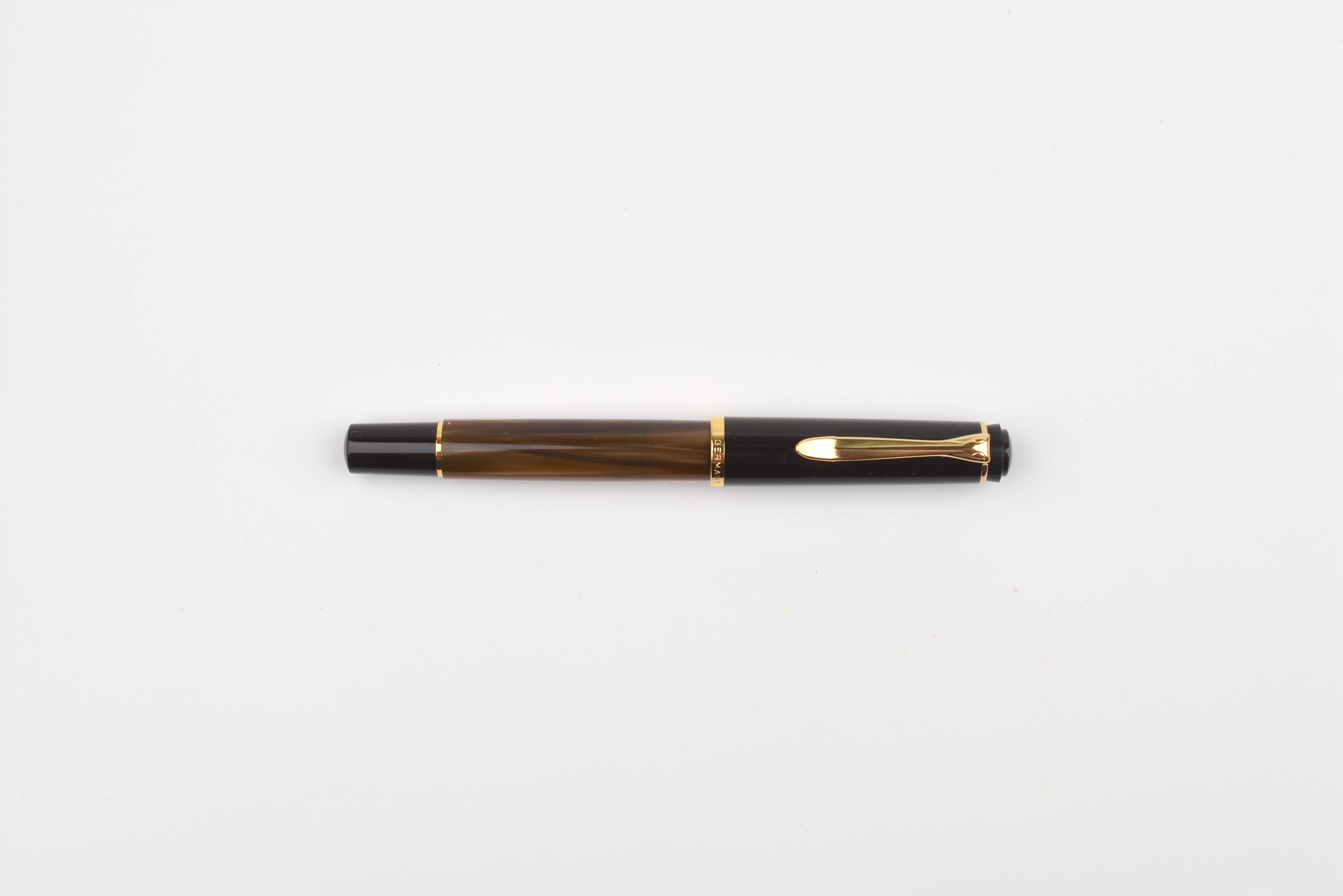 Pelikan M200 Fountain Pen - Classic - Brown Marble