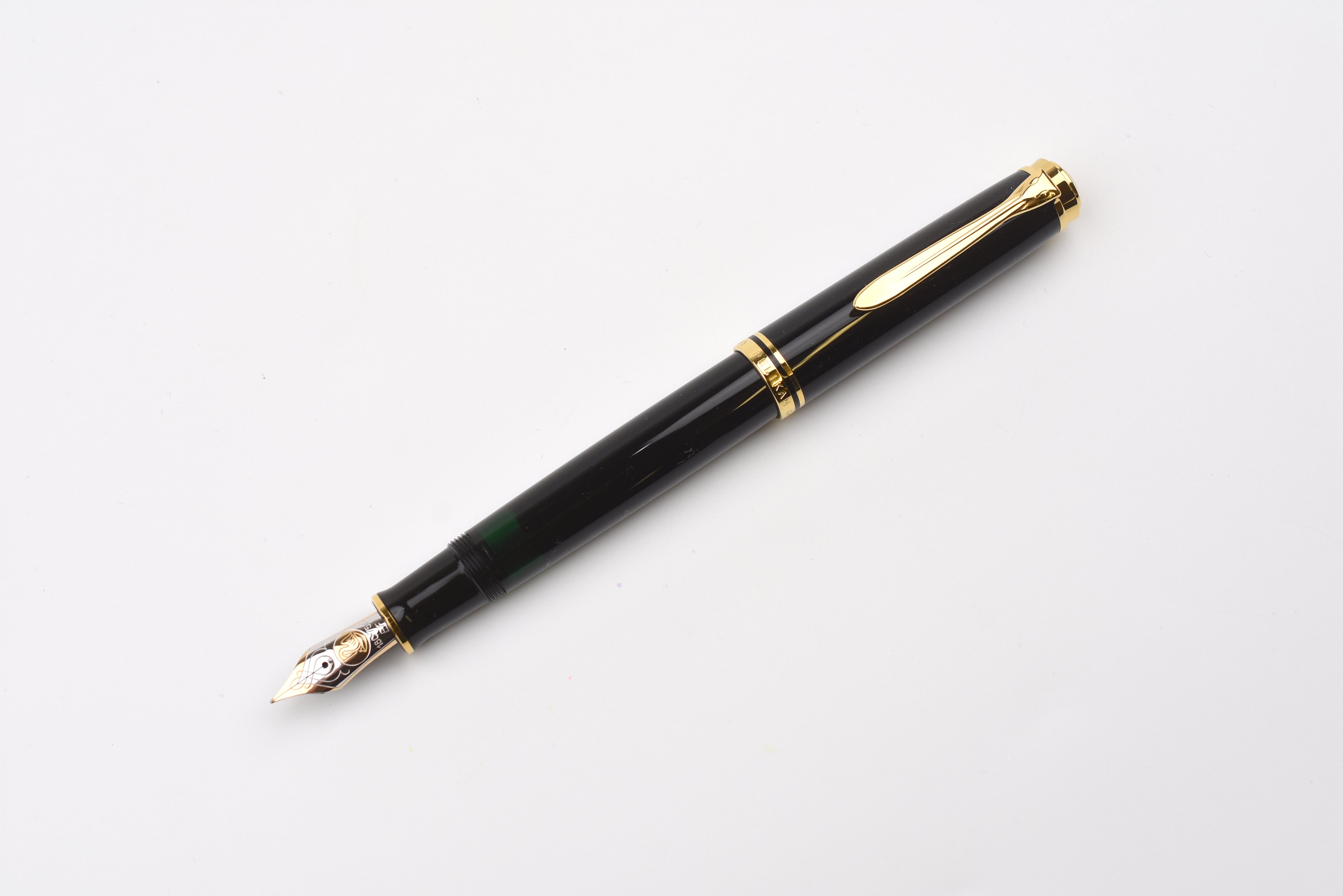 Pelikan M800 Fountain Pen - Souverän - Black