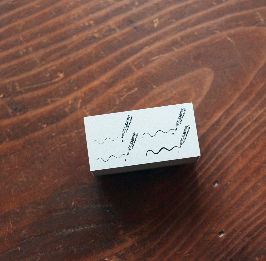 La Dolce Vita Rubber Stamp - Pen Nib Pattern