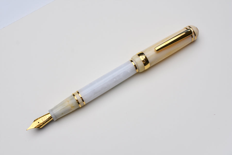 Laban 325 Fountain Pen - Snow