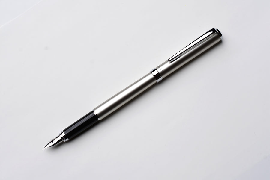Pilot Cavalier Fountain Pen - Champagne Gold